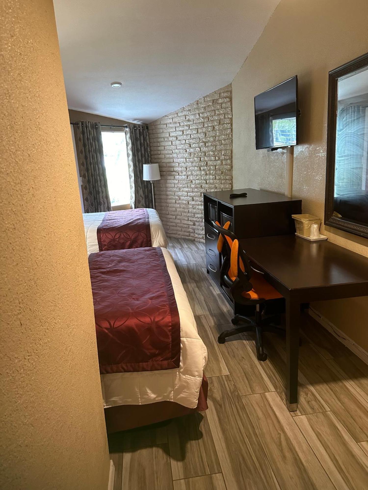 هومستيد A-1 Budget Motel المظهر الخارجي الصورة