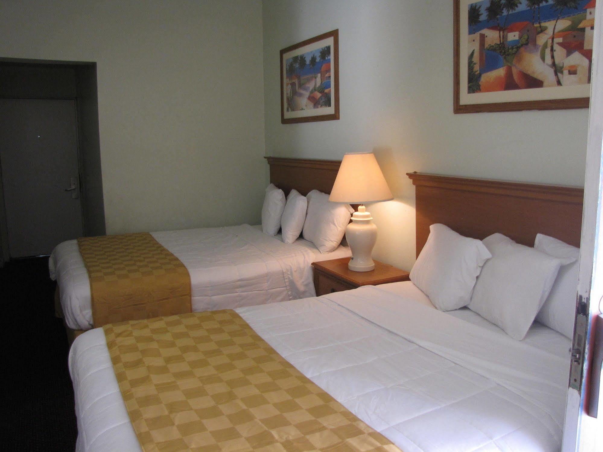 هومستيد A-1 Budget Motel المظهر الخارجي الصورة